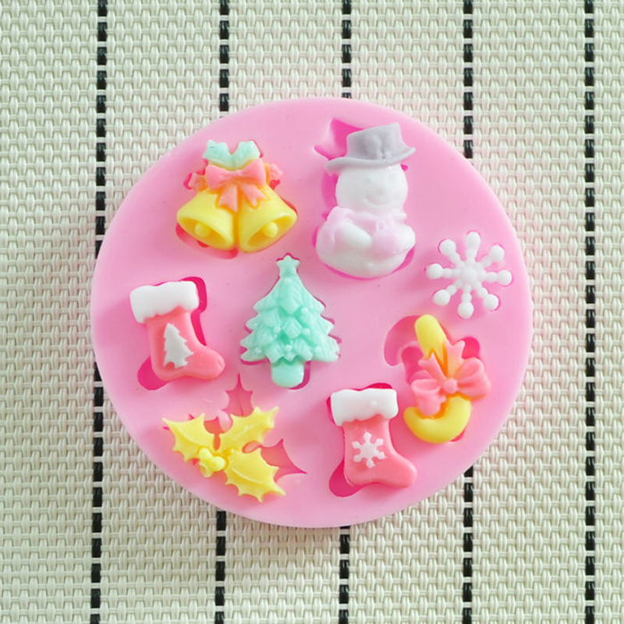 Hot-New-Snow-Flake-Winter-Lace-Silicone-mould-Sugercraft-Christmas-Cake-Snow-man-Flake-HOLLY-font